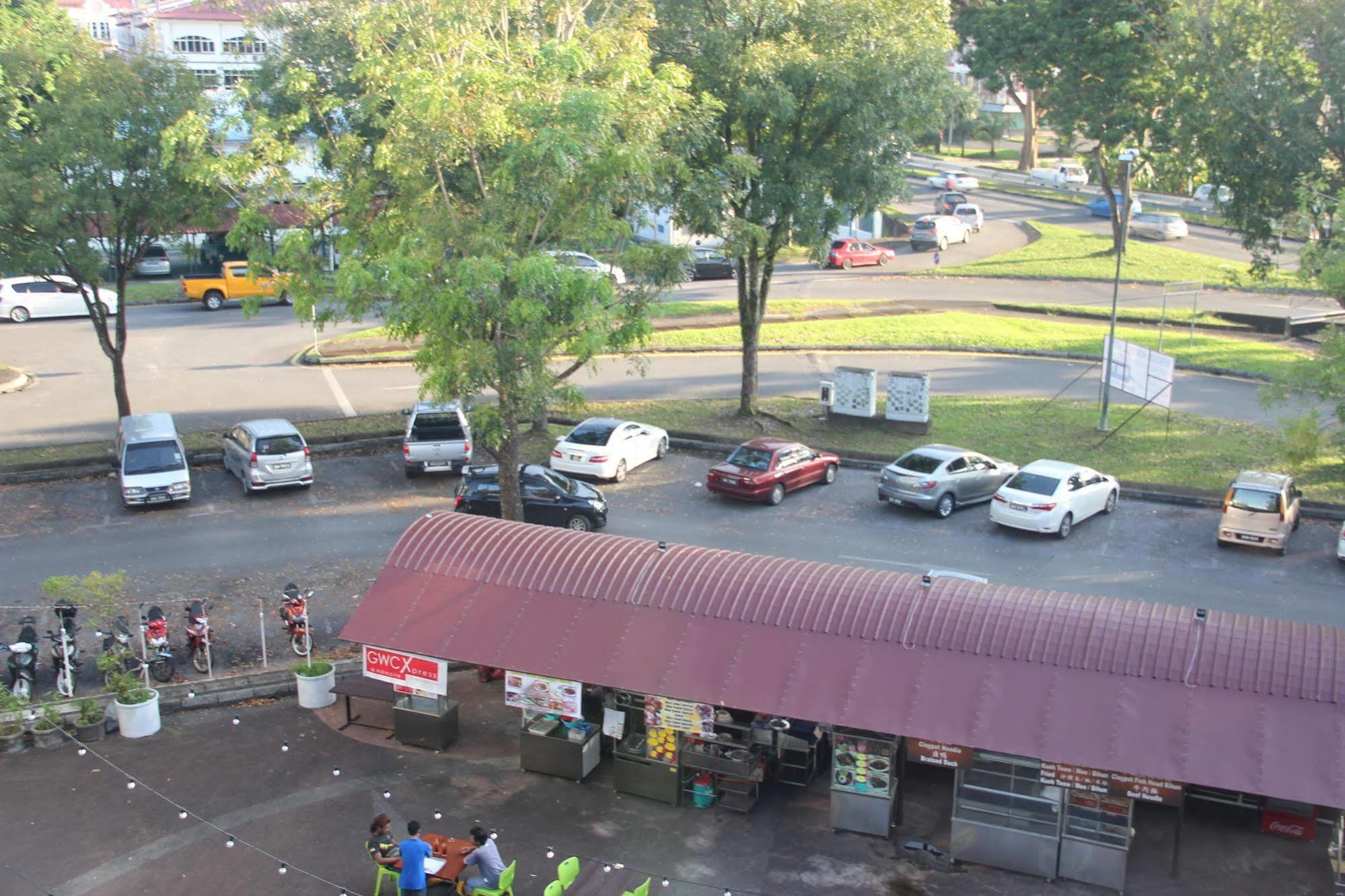 Memoire Hornbill Hotel Kuching Esterno foto